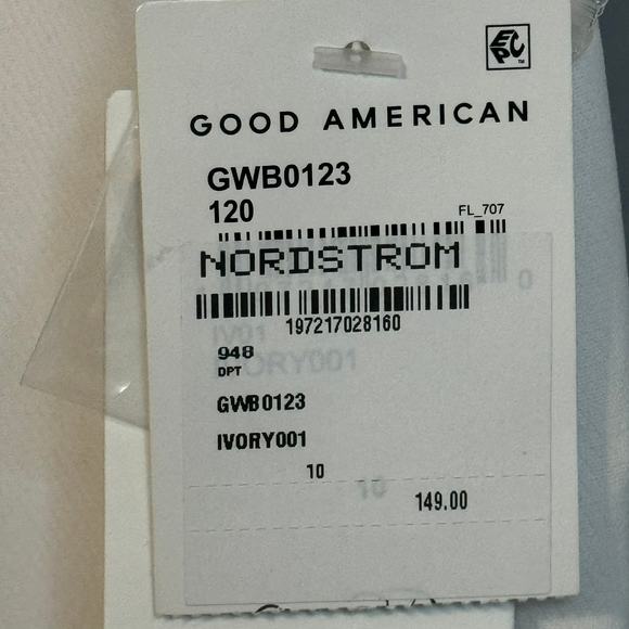 Good American Luxe Suiting Trouser Shorts Ivory Size 10 - NWT - Picture 5 of 13